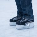 Eislauf und Hockey im Dezember